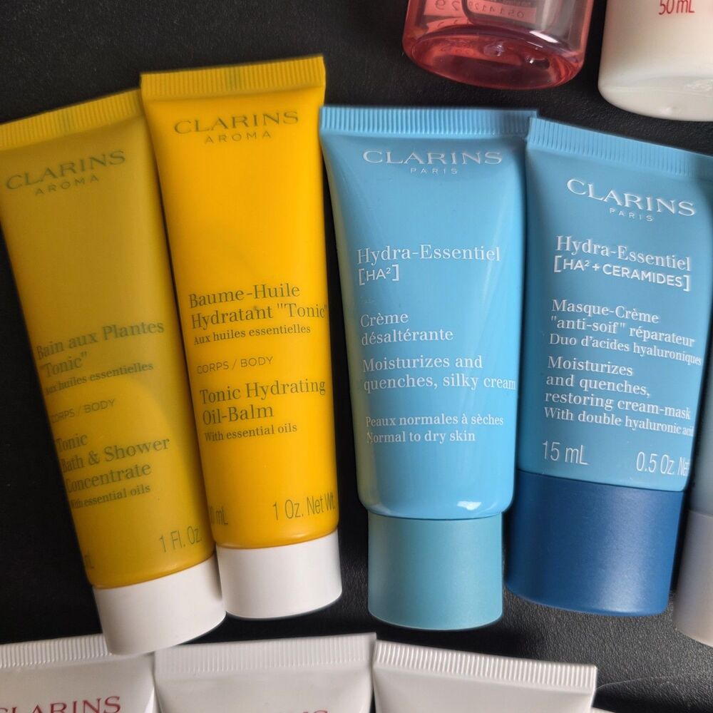 New Clarins Deluxe 16-Piece Skincare & Body Travel Bundle - Picture 5 of 12